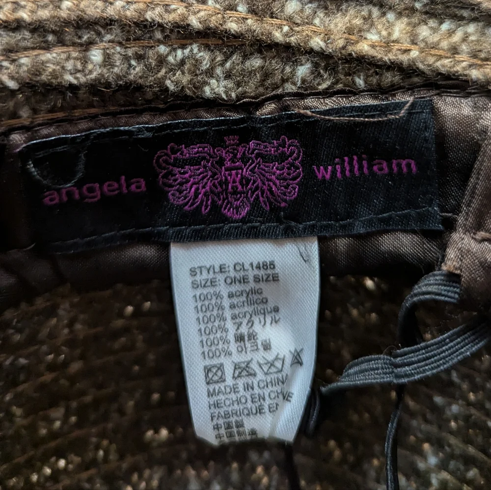 Angela & William Tweed‎ Hat